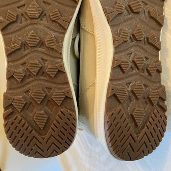 EDDIE BAUER | Balasana Quilted Upper Boot Women's Size 9 M - Picture 7 of 10